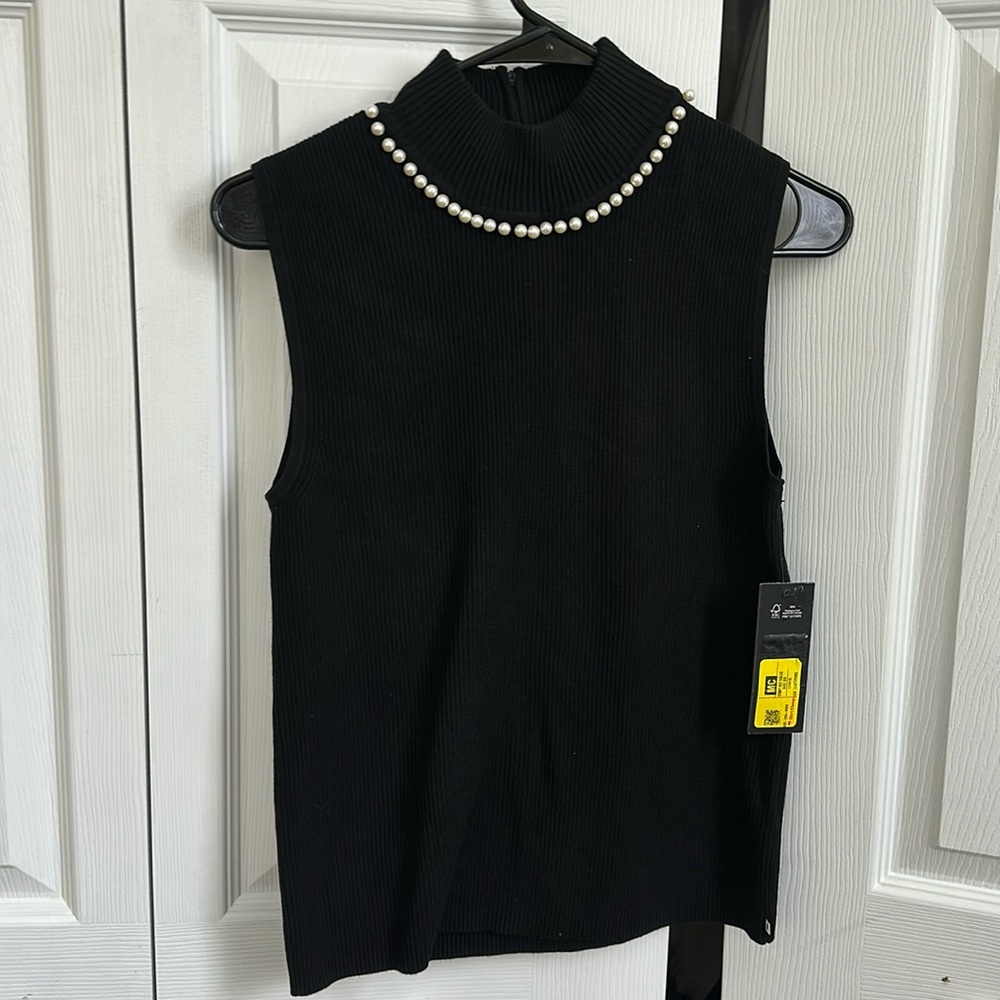 Karl lagerfed top new size large black with pearl